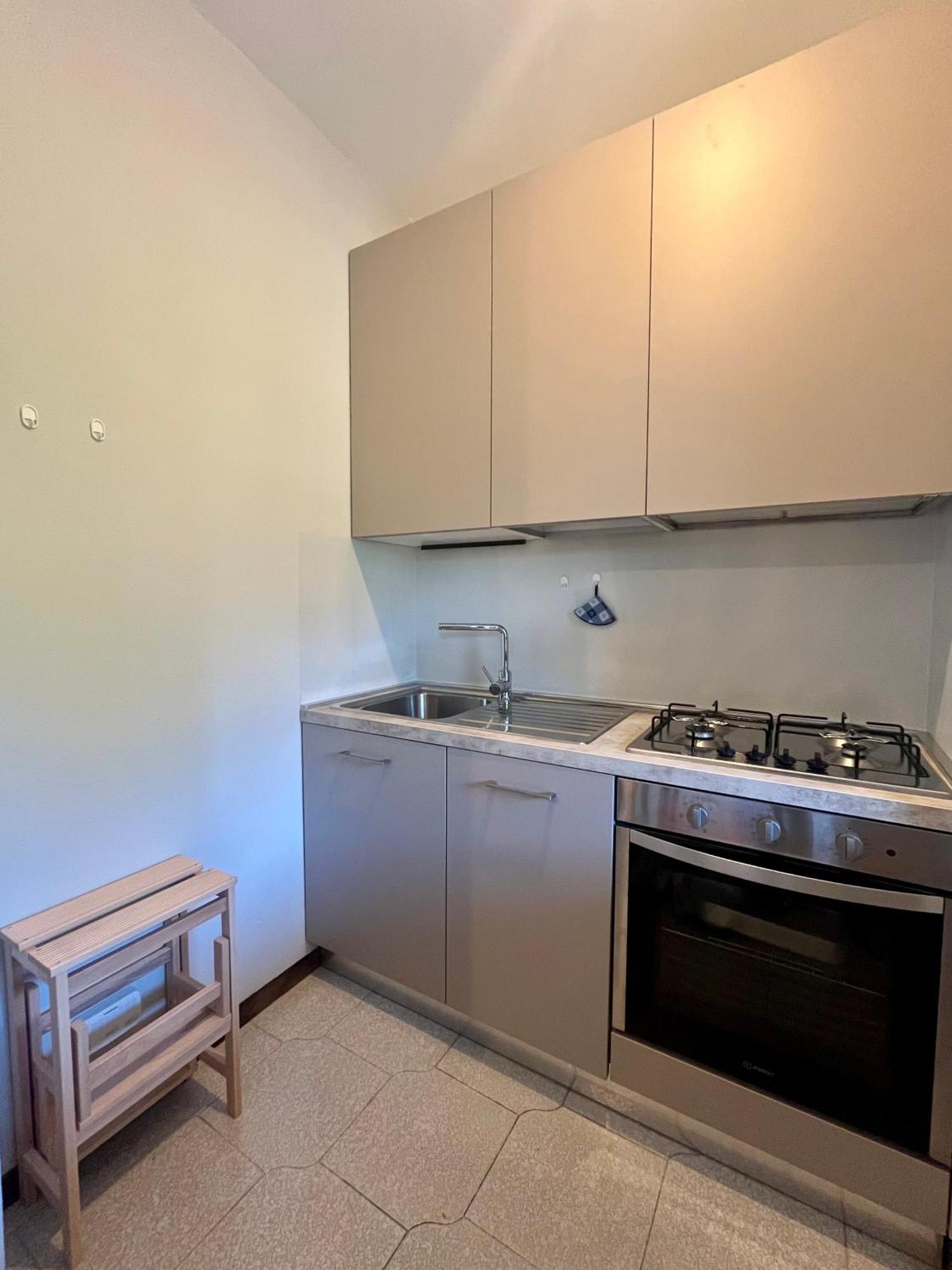 Appartamenti Nei Pressi Della Stazione Levanto Exteriör bild